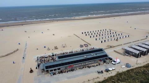 Sisters Beachbungalows House in Katwijk aan Zee