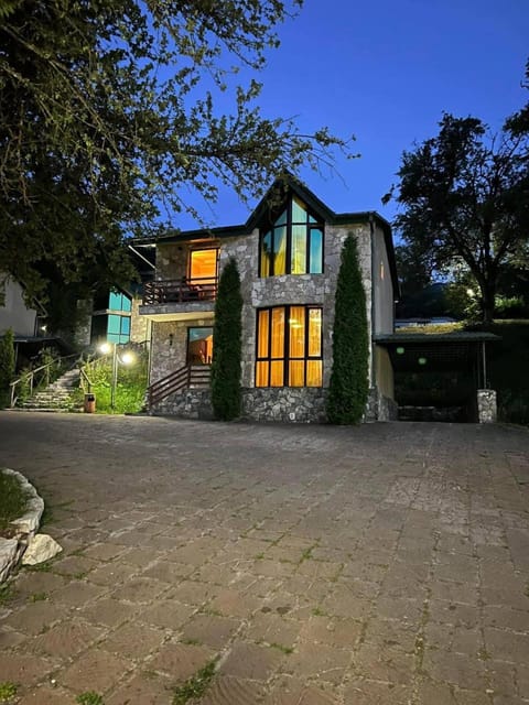 Property building, Night
