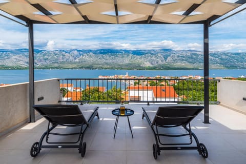 Natural landscape, View (from property/room), Balcony/Terrace, Sea view