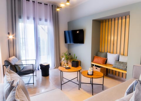 TV and multimedia, Living room, Seating area
