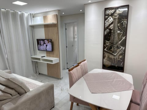TV and multimedia, Living room, Dining area, hair dresser