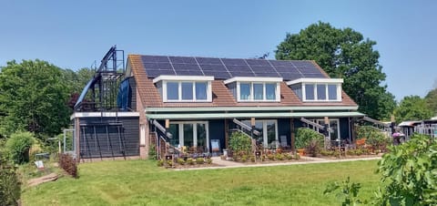 Property building, Garden