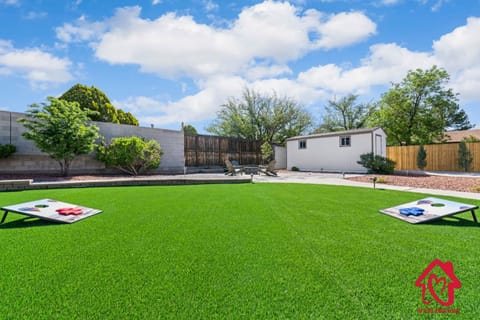 Casa De Paradise Hills House in Rio Rancho