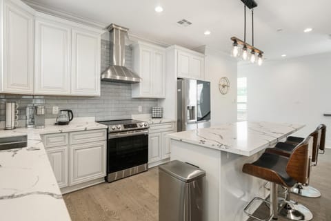 New 3-Bed Luxury House House in New Orleans