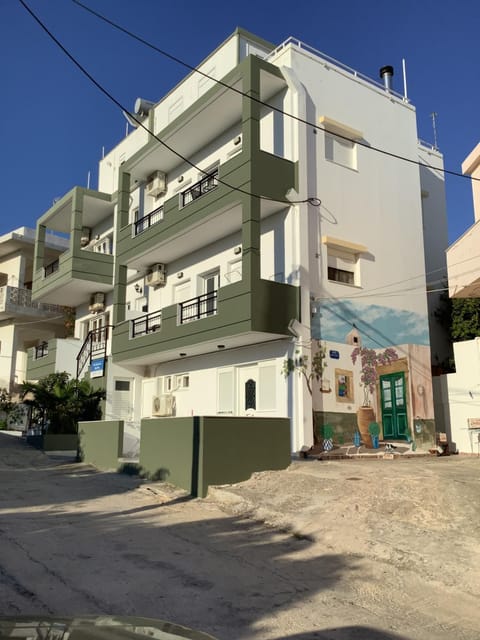 Property building, Day