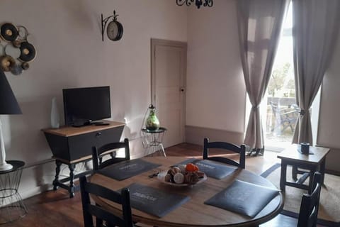 Le Clos De Soulages gîte 4 personnes House in Auvergne-Rhône-Alpes