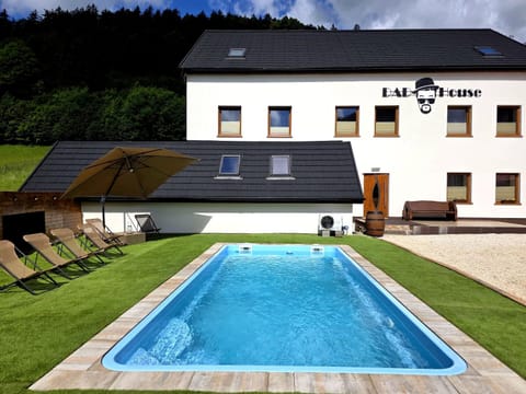 Property building, Swimming pool