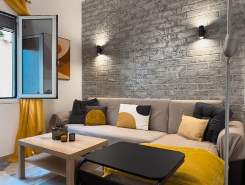 Living room, Photo of the whole room, Seating area