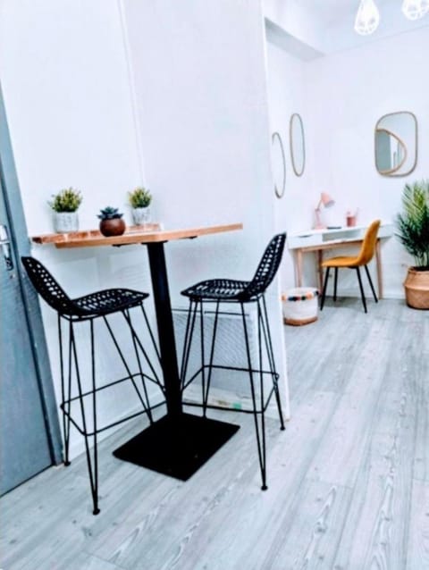 Le Nid Secret Sérénité au Cœur de Grasse Apartment in Grasse