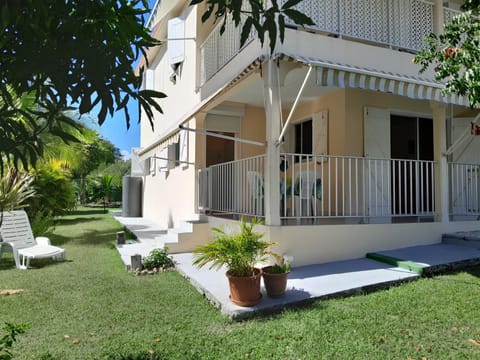 Property building, Garden, Garden view