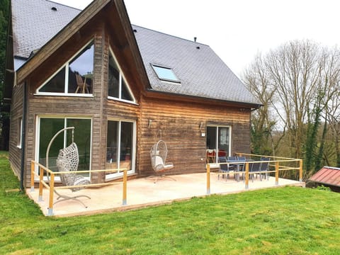 La Maison Verte Villa in Normandy