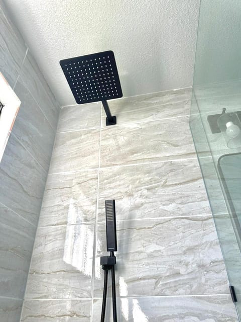 2BR Apt 7 min to Integris Monthly 20 Off #41A House in Oklahoma City