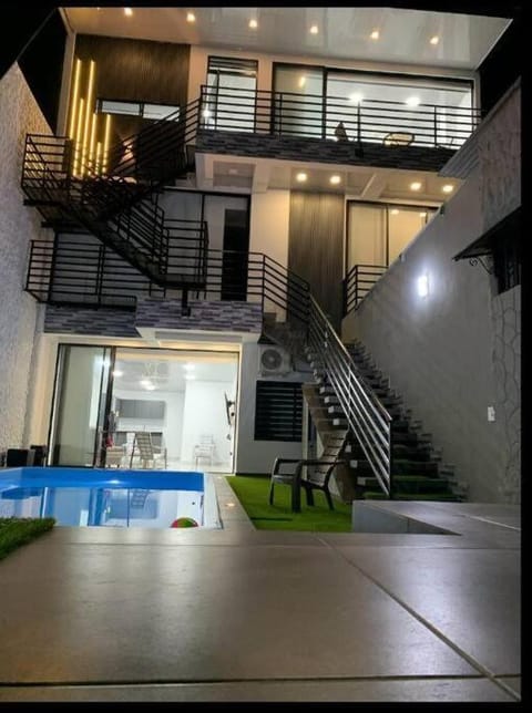 Facade/entrance, Night
