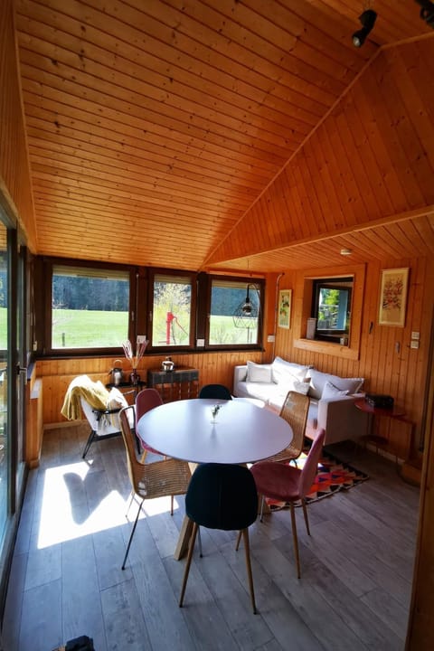 Le Petit Idéal Chalet in Monschau