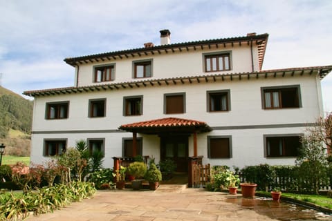 Property building, Garden, Garden