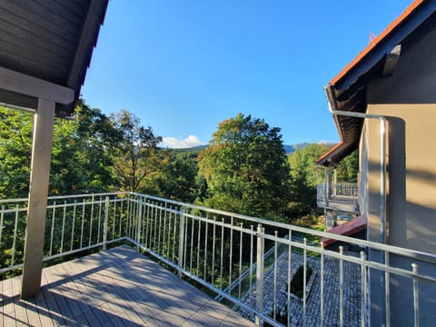 View (from property/room), Balcony/Terrace