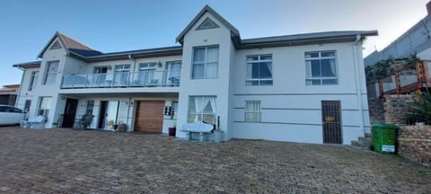 Albatros Nes 49 Van Spilberg Road Saldanha Apartment in Western Cape