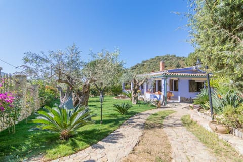 Lillà - Villa A Solanas Villa in Sardinia