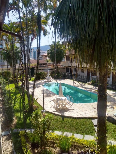 Garden, Swimming pool