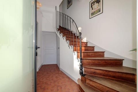 VILLE ET VOLCANS - Maison 9 couchages avec garage et extérieur House in Clermont-Ferrand