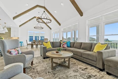 Livin` the Dream Brunswick Vacation Rentals Private heated pool House in Ocean Isle Beach