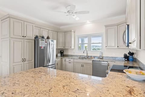 License to Chill by Brunswick Vacation Rentals Ocean front with private heated pool House in Ocean Isle Beach