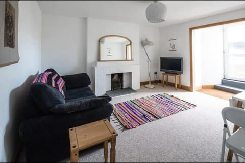 Spacious 2 Bedroom Apartment near Seafront Apartment in Penzance
