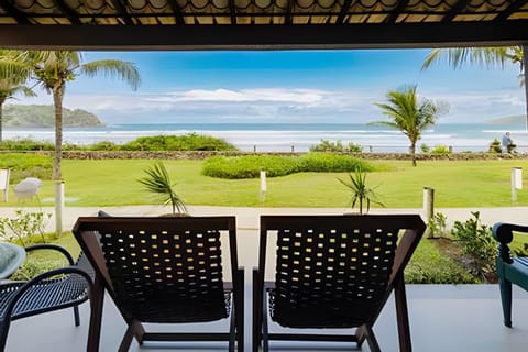 Day, Natural landscape, Garden, View (from property/room), Balcony/Terrace, Garden view