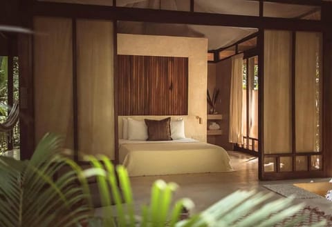Property building, Bed, Off site, Natural landscape, Balcony/Terrace, Photo of the whole room, Bedroom, Garden view, Swimming pool
