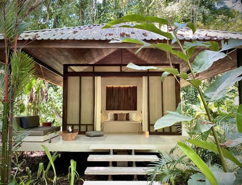 Natural landscape, Garden, Living room, Dining area, Bedroom, Garden view, Pool view, Swimming pool