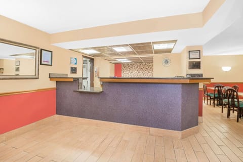 Lobby or reception, On site