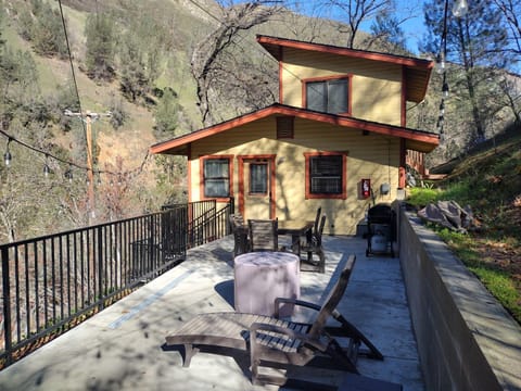 Property building, Patio