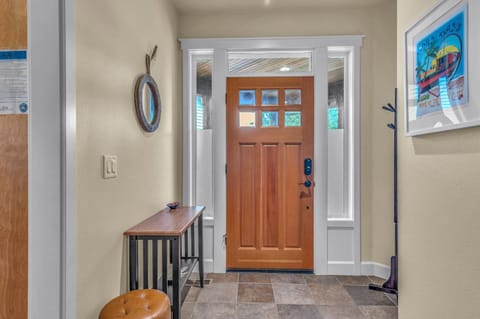 Seahorse Landing House in Pacific City