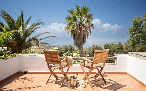 Kavos Hotel Naxos Apartment hotel in Naxos, Naxos and Lesser Cyclades, Greece