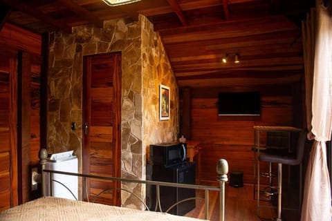 Lindo Chalé Caborê Chalet in Paraty