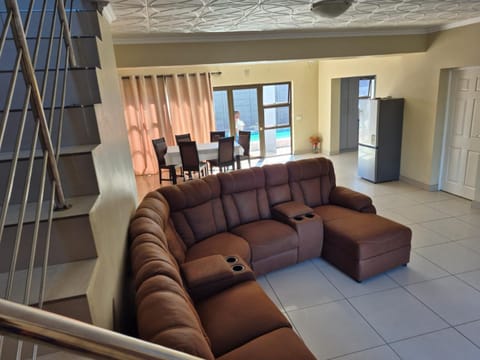 Pemba's residence Vacation rental in Cape Town