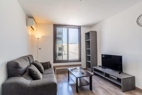 Communal lounge/ TV room, TV and multimedia, Living room, Seating area