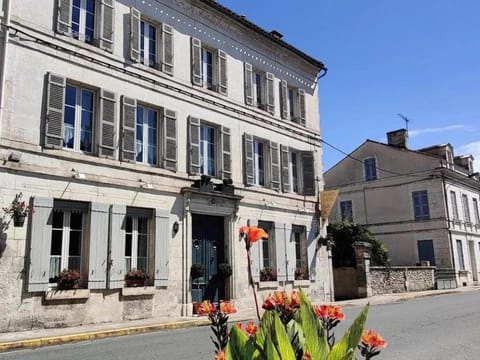 Property building, Facade/entrance, Street view