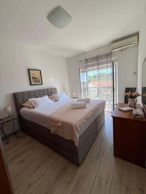 Apartment Božo Apartment in Hvar