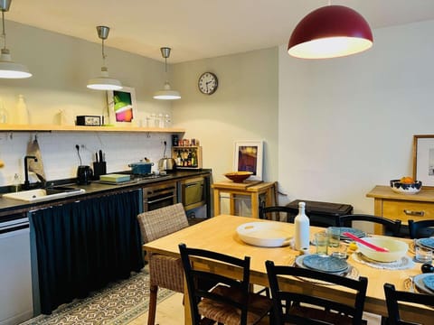 Charmante maison 3* près de la plage, jardin privé, WiFi, idéale pour découvrir la Côte de Granit Rose - FR-1-542-59 House in Trégastel