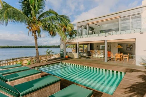 Natural landscape, View (from property/room), Balcony/Terrace, Sea view, sunbed