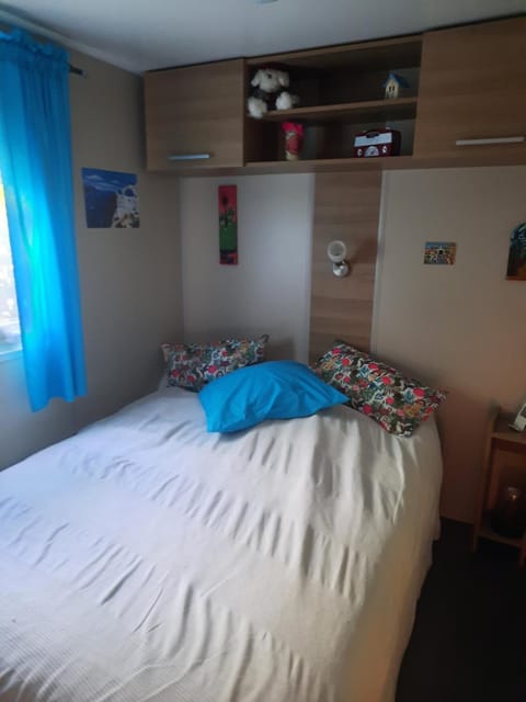 Mobilhome 8 pers Campground/ 
RV Resort in Fréjus