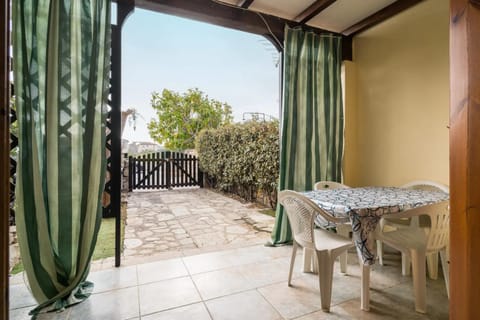 Villetta a schiera 750m SPIAGGIA 600m CENTRO House in Budoni