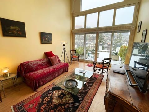 TV and multimedia, Living room