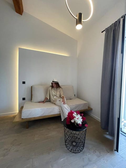 Living room, Photo of the whole room