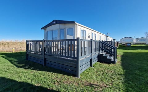 Merlin's Retreat, West Sands House in Selsey