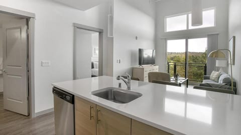 Landing Modern Apartment with Amazing Amenities (ID9335X34) Apartment in Kent