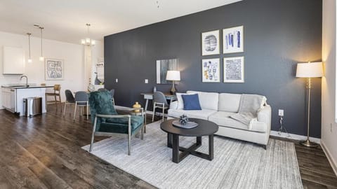 Landing Modern Apartment with Amazing Amenities (ID9755X57) Apartment in Leander