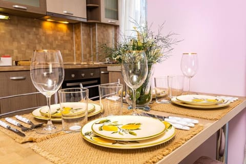 Spacious Central Apt by Stefanie / close to MU Apartment in Plovdiv