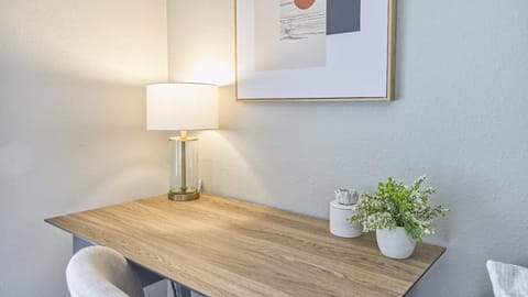 Landing Modern Apartment with Amazing Amenities (ID7937X85) Apartment in St Petersburg